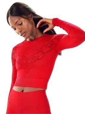 Fabletics Flora Seamless Long Sleeve Top